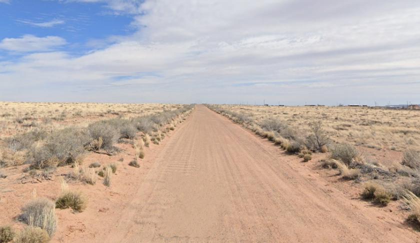  0.24 Acres for Sale in Holbrook, Arizona
