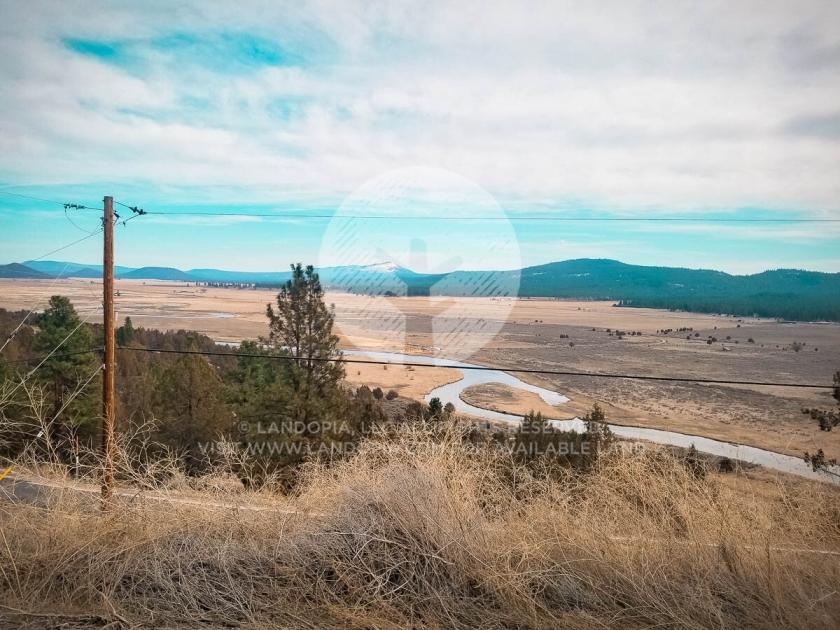 3.02 Acres for Sale in Sprague River, Oregon