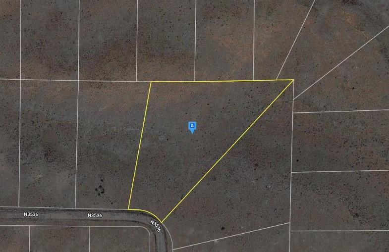 1.65 Acres for Sale in Concho, Arizona