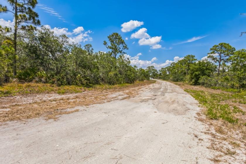 0.48 Acres for Sale in Lake Placid, Florida