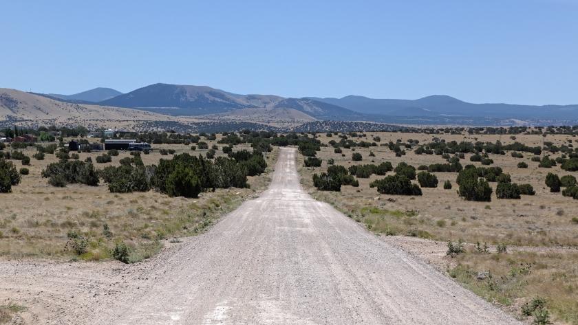 1.04 Acres for Sale in Concho, Arizona