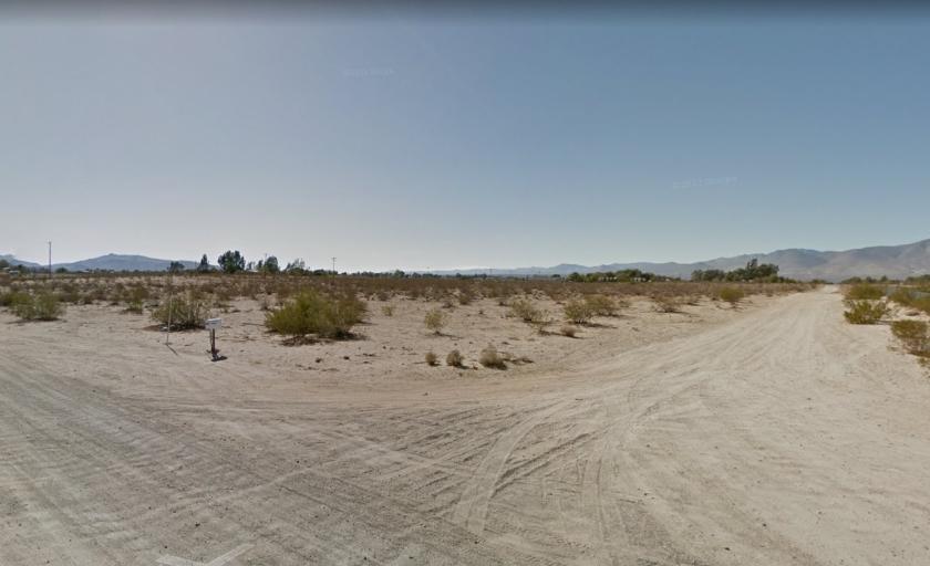 1.12 Acres for Sale in Ridgecrest, California