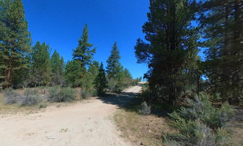 1.27 Acres for Sale in Beatty, Oregon
