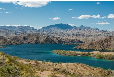 2.35 Acres for Sale in Golden Valley, Arizona