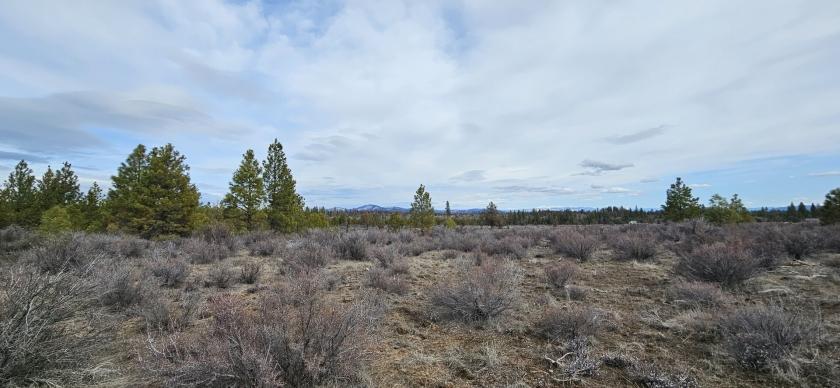 1.90 Acres for Sale in Chiloquin, Oregon