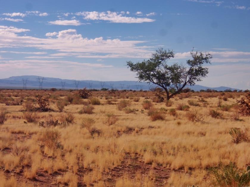 2.51 Acres for Sale in Valle Vista, Arizona