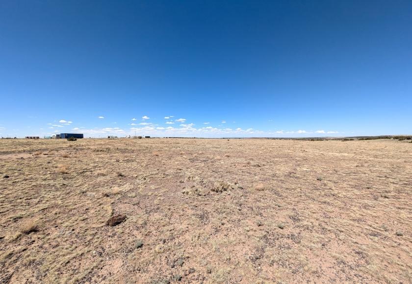 1.03 Acres for Sale in Concho, Arizona