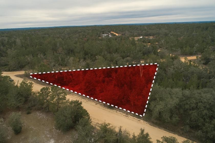 0.8 Acres for Sale in Interlachen, Florida
