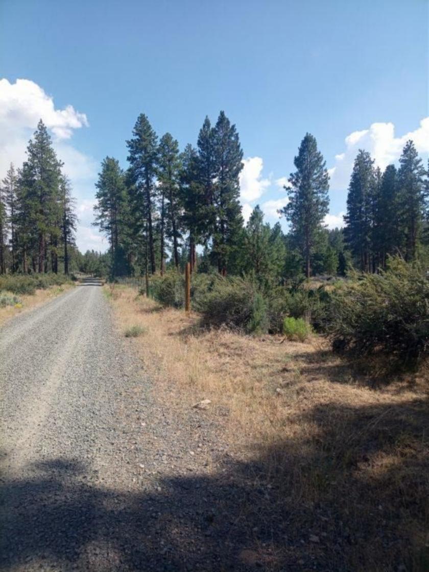 1.81 Acres for Sale in Bonanza, Oregon