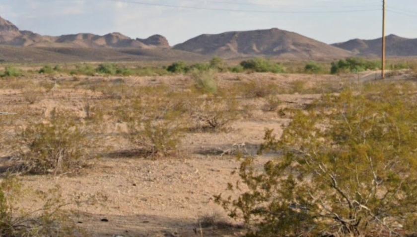 2.28 Acres for Sale in Haviland, Arizona