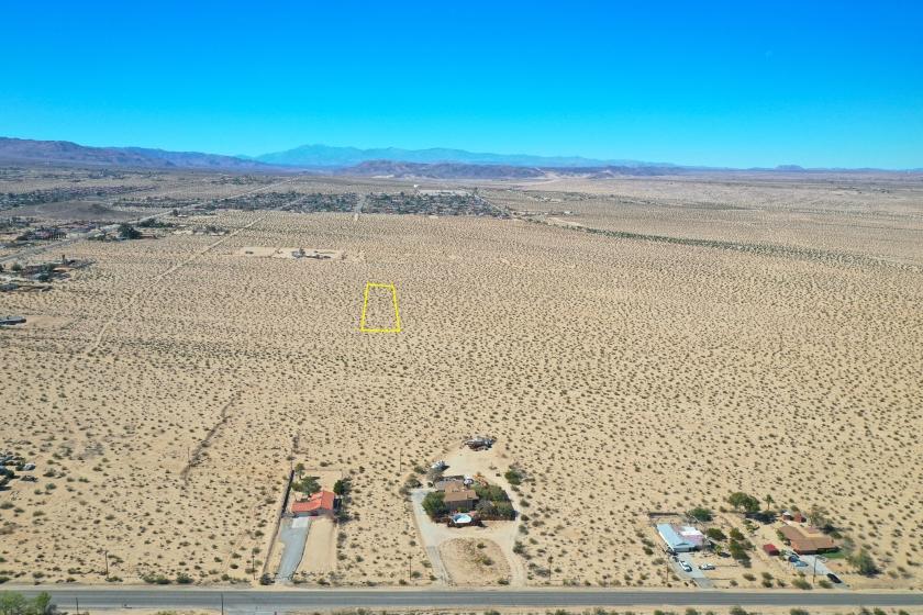0.63 Acres for Sale in Twentynine Palms, California