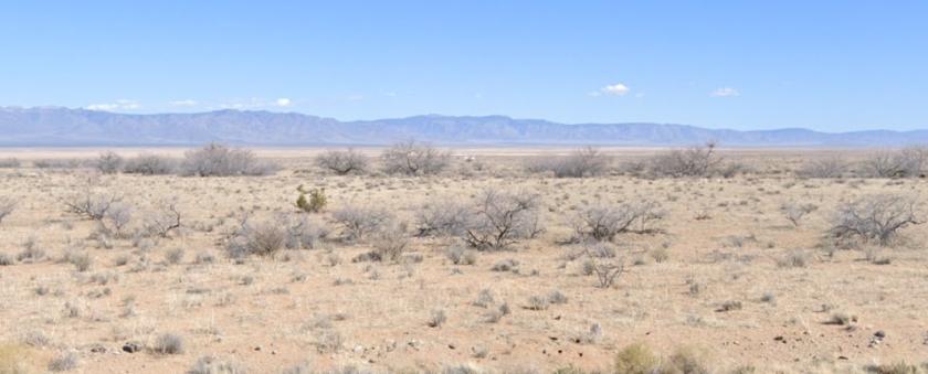 2.50 Acres for Sale in Valle Vista, Arizona