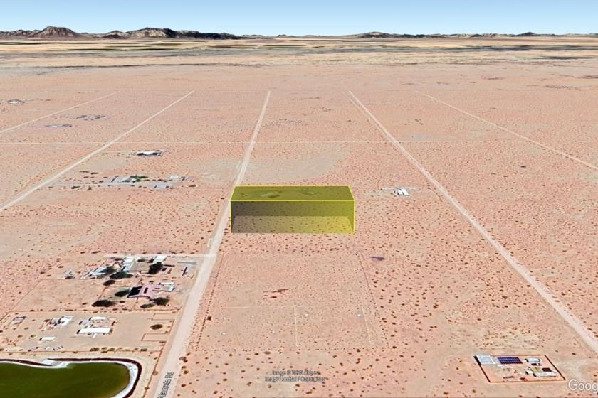 1.02 Acres for Sale in Dateland, Arizona