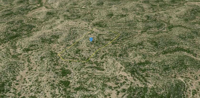 69.77 Acres for Sale in Rocksprings, Texas