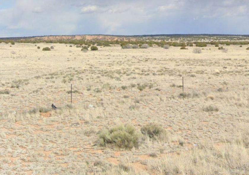 2.53 Acres for Sale in Nahata Dziil, Arizona