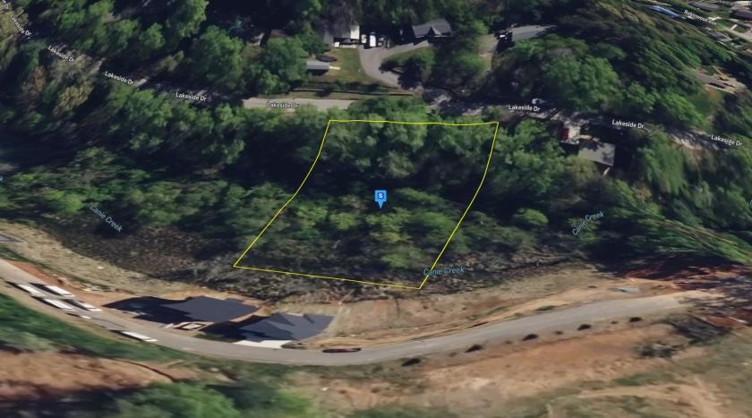 0.79 Acres for Sale in Asheville, North Carolina