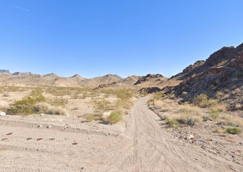 1.48 Acres for Sale in Kingman, Arizona