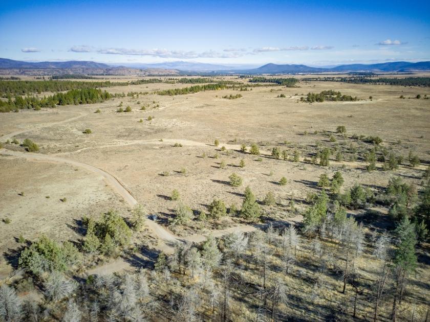 1.53 Acres for Sale in Chiloquin, Oregon