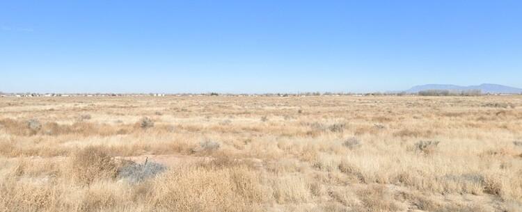 0.25 Acres for Sale in Los Lunas, New Mexico
