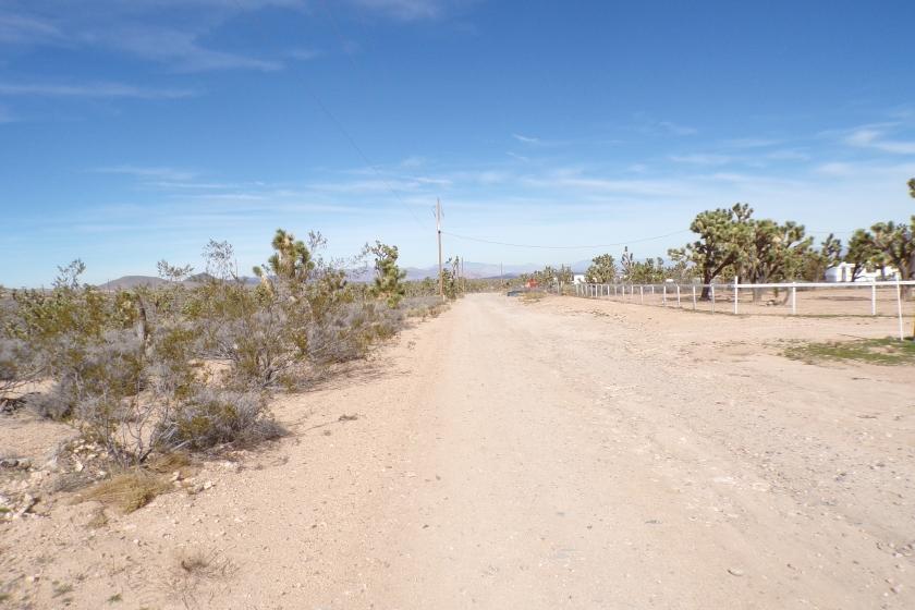 1.25 Acres for Sale in Meadview, Arizona