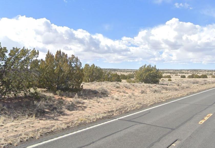 1.06 Acres for Sale in Holbrook, Arizona