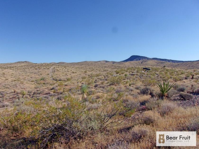 1.06 Acres for Sale in Temple Bar Marina, Arizona