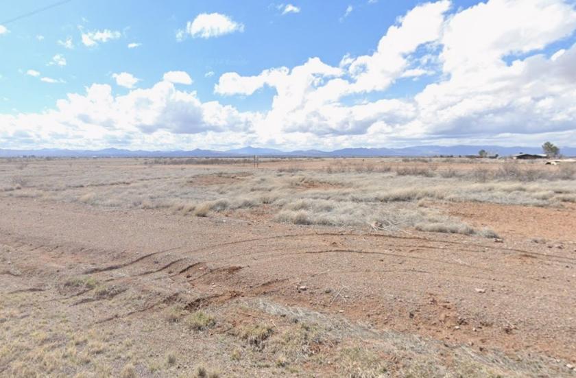 0.32 Acres for Sale in Douglas, Arizona