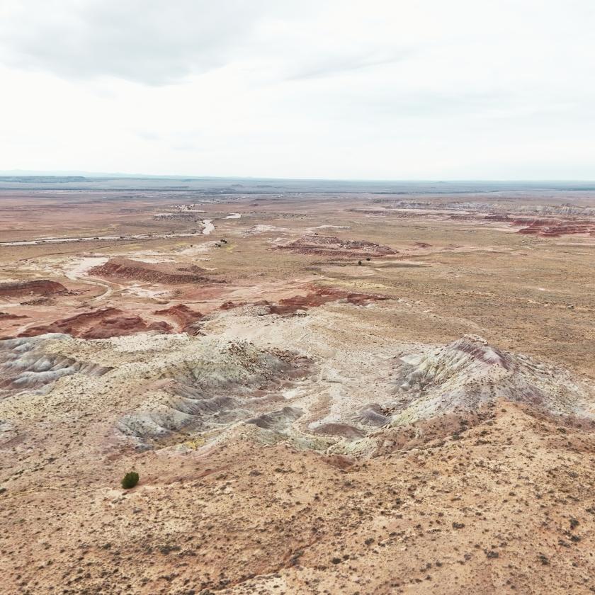 2.5 Acres for Sale in Sun Valley, Arizona