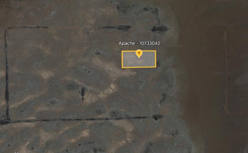 1.01 Acres for Sale in Concho, Arizona
