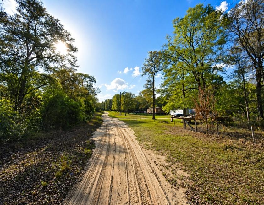 Off-Market Land Deal. Two Lots Side by side. Total of 1.58 Acres Near Mobile, Alabama.