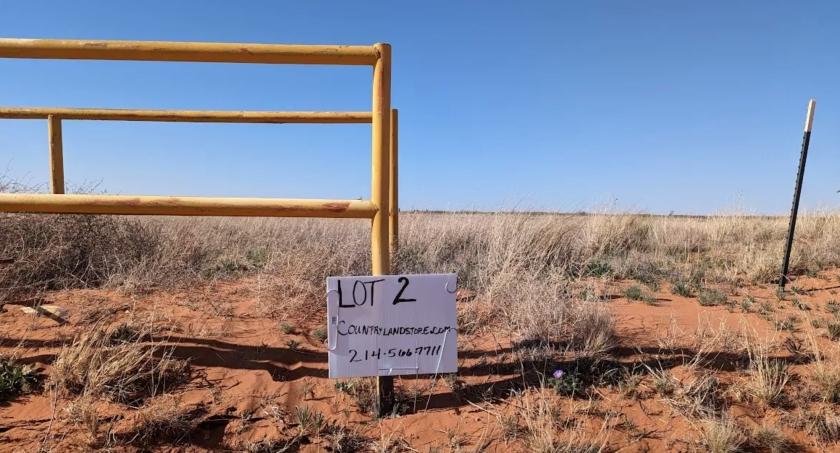 12.5 Acres for Sale in Levelland, Texas