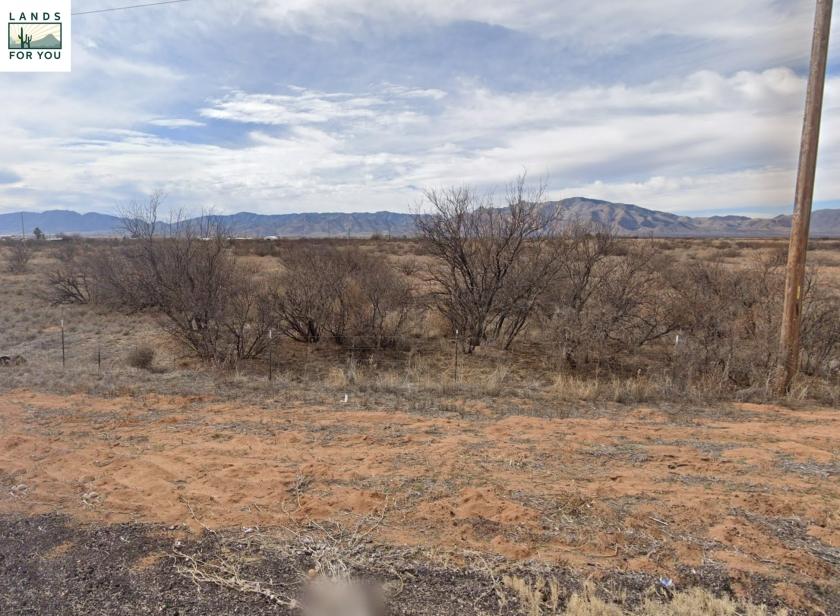 1.07 Acres for Sale in Sunsites, Arizona