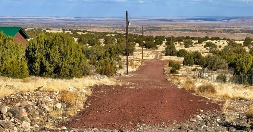 1.04 Acres for Sale in Concho, Arizona