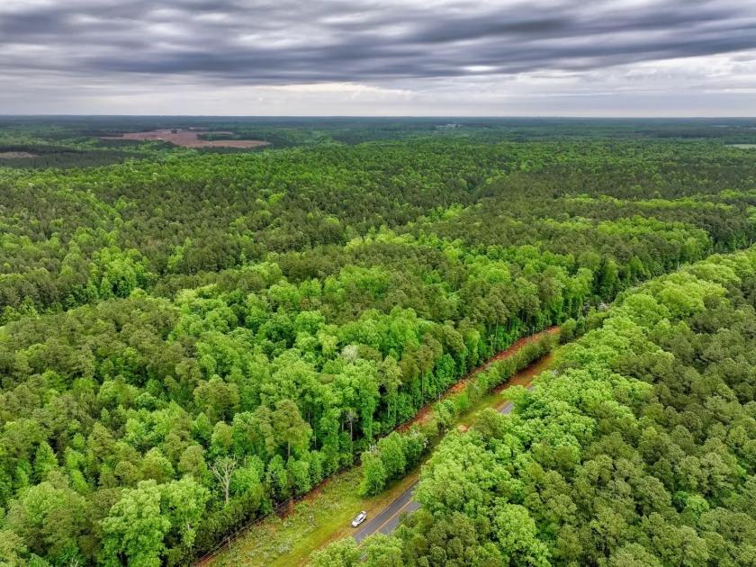 2.22 Acres for Sale in Lancaster, Virginia