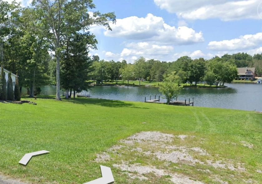 0.5 Acres for Sale in Crossfield (Amazing Property), Tennessee