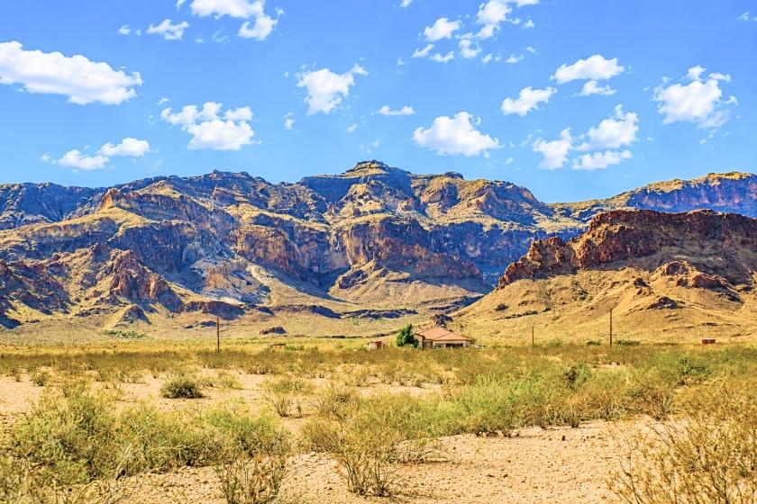 2.35 Acres for Sale in Golden Valley, Arizona