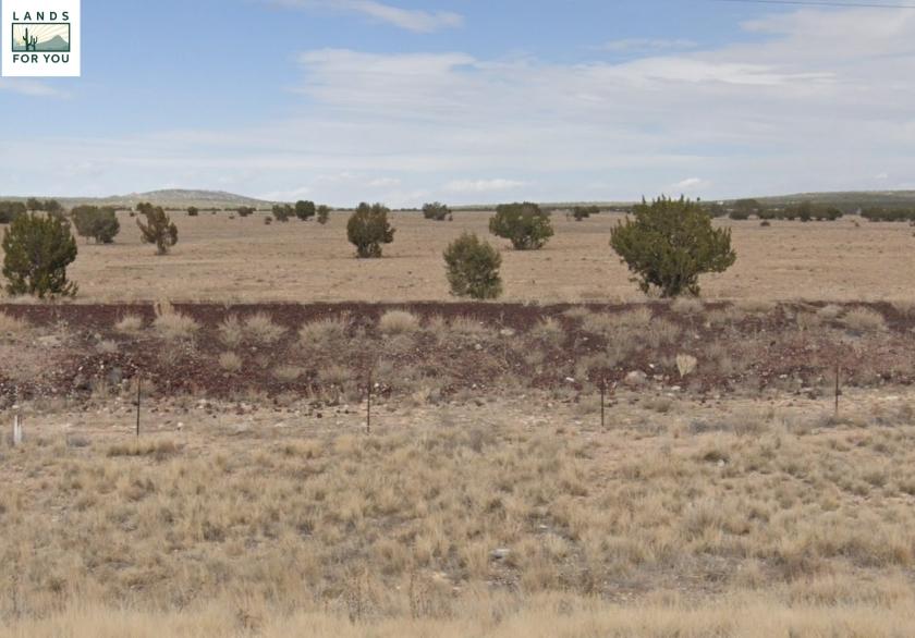1.75 Acres for Sale in Williams, Arizona