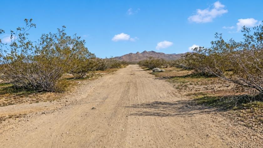 10 Acres for Sale in Lucerne Valley, California