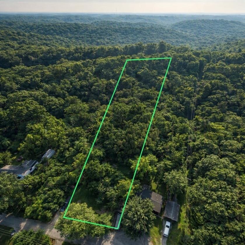 1.647 Acres for Sale in Imperial, Missouri