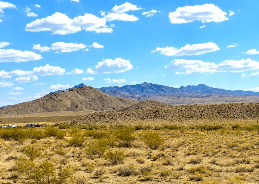 0.20 Acres for Sale in Kingman, Arizona
