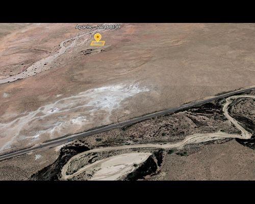 2.5 Acres for Sale in Adamana, Arizona