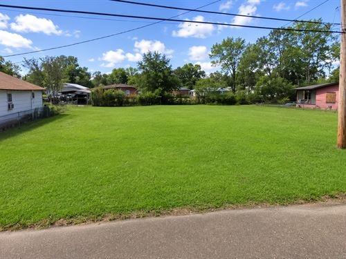0.10 Acres for Sale in Canton, Mississippi