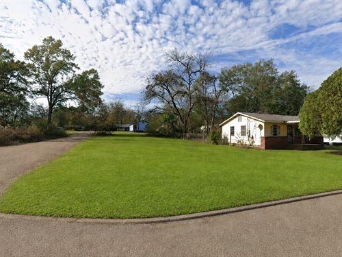 0.14 Acres for Sale in Jackson, Mississippi