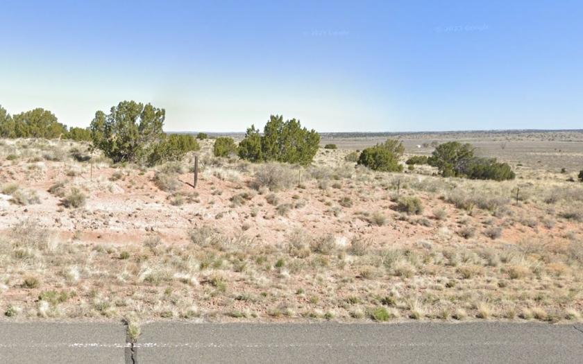 1.06 Acres for Sale in Sanders, Arizona