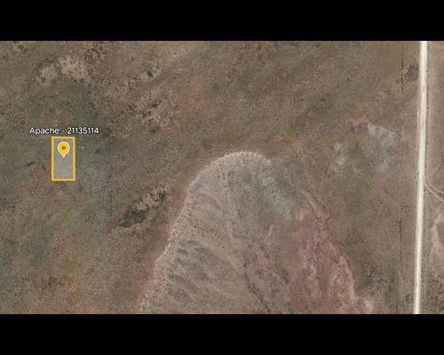 1.6 Acres for Sale in Adamana, Arizona