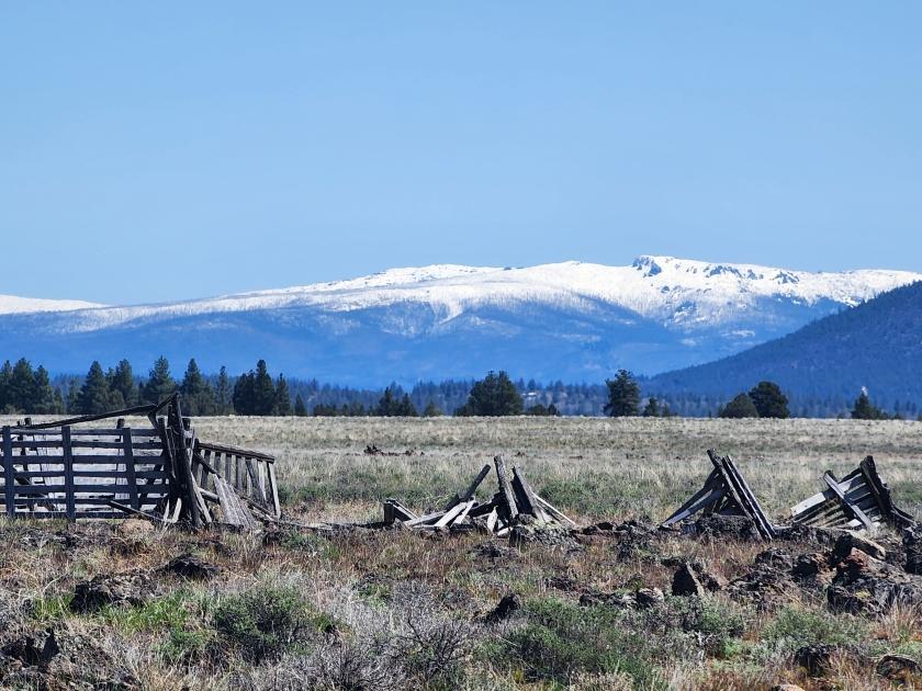 2.05 Acres for Sale in Sprague River, Oregon