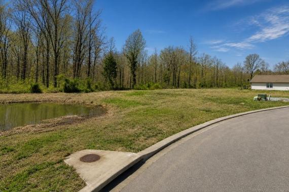 1 Acre Land for Sale in Chattanooga, TN with R5 Zoning and Utilities Listed