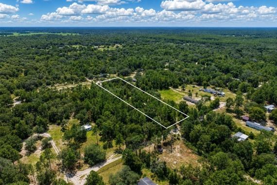 2.5 Acres of Land for Sale in Bronson, Florida: Parcel 03233-181-01